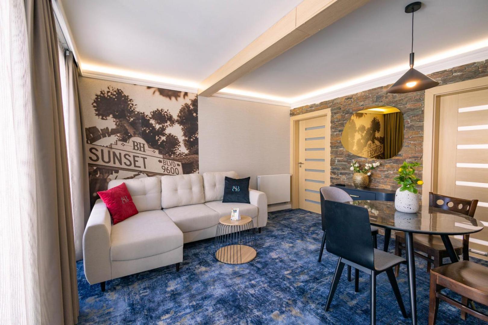 Boulevard Boutique Suites Leba Ngoại thất bức ảnh